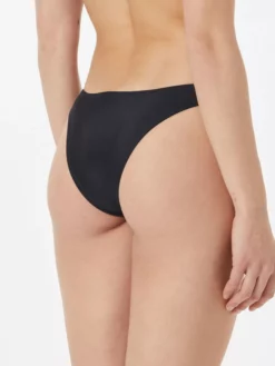 Volcom Culottes Slip Femme Noir -Magasin d'usine Volcom 42d1af3e5b75fb9dced84fd6052add29 scaled