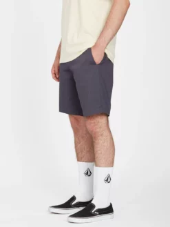 Volcom Shorts Regular Pantalon Frickin Homme Gris Foncé -Magasin d'usine Volcom 6d9f08f36a9fdb953f68018014c43d6f scaled