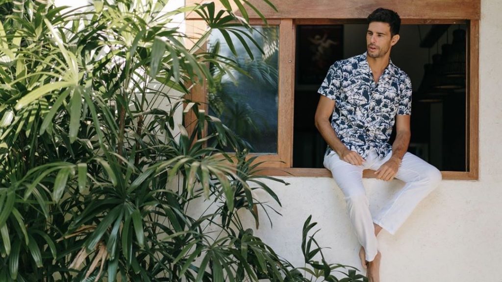 Devant -Magasin d'usine Volcom By the sea e1592979998718 1024x576 1