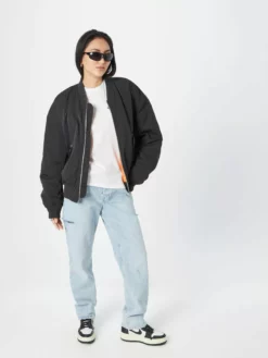 Volcom T-shirts T-shirt STONE BLANKS Femme Blanc -Magasin d'usine Volcom f36e5a8fe2b38f8ed1149a4b1171c1e4 scaled